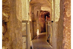20241005-2b-St.Pauls-catacombs_14_DxOkdr