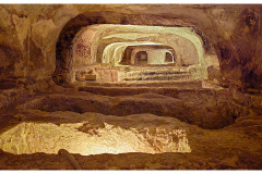 20241005-2b-St.Pauls-catacombs_8_DxO